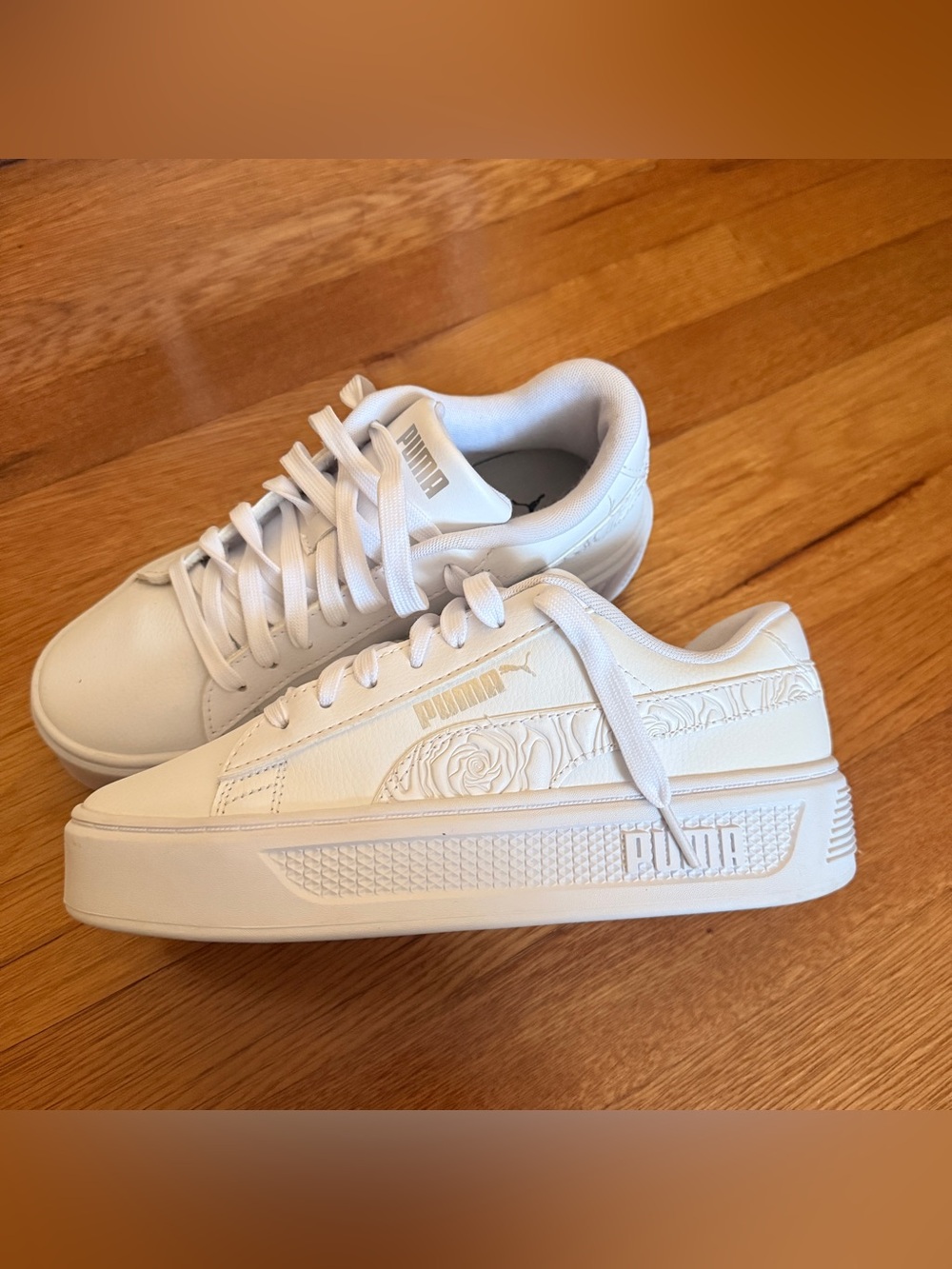 Women’s White Leather Puma Shoes